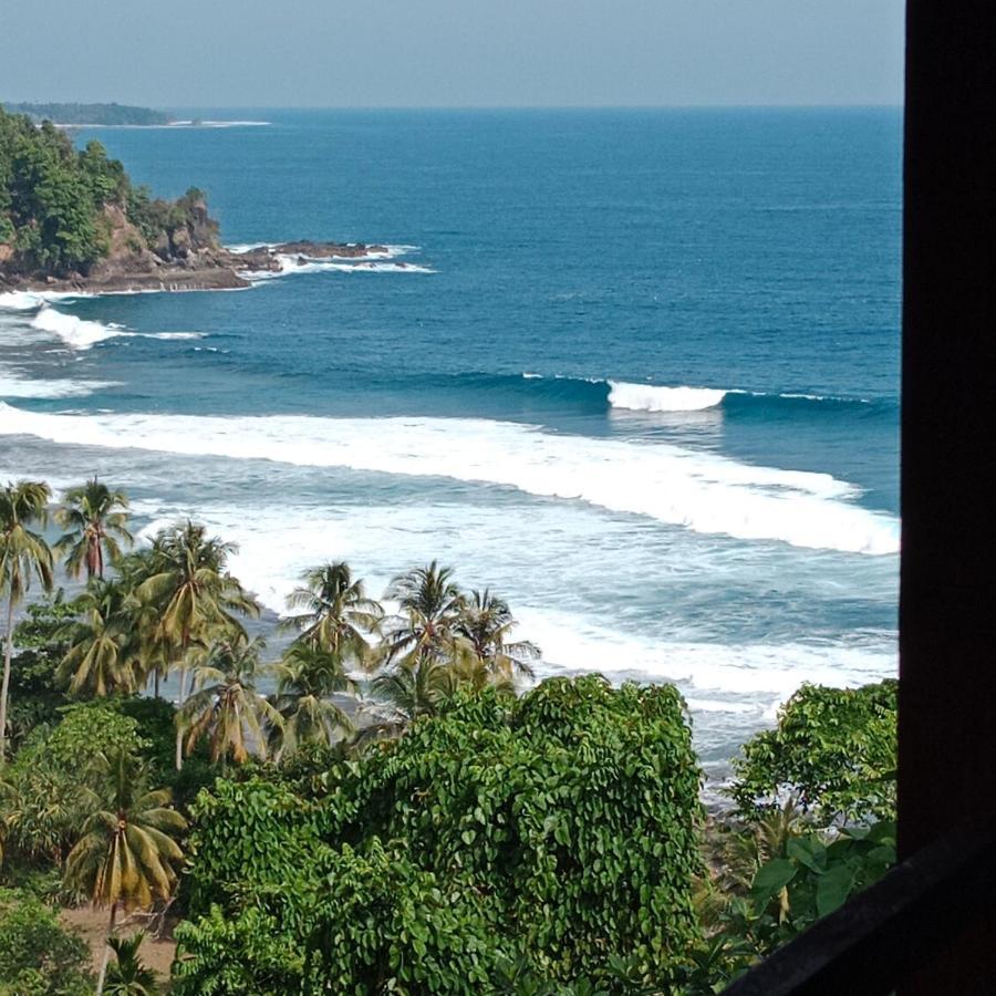 Rumah Nalu Surf Camp Krui Zewnętrze zdjęcie