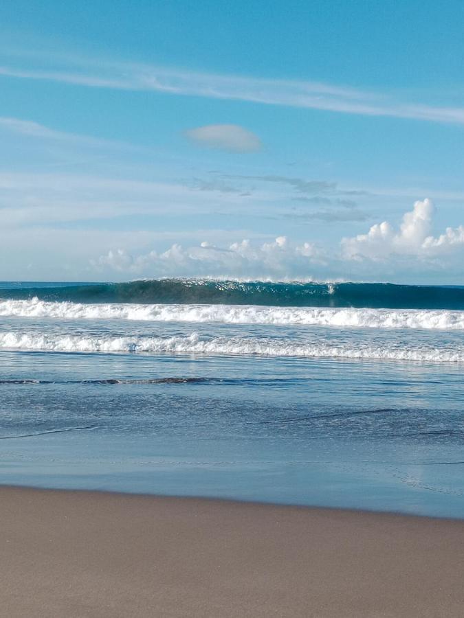 Rumah Nalu Surf Camp Krui Zewnętrze zdjęcie