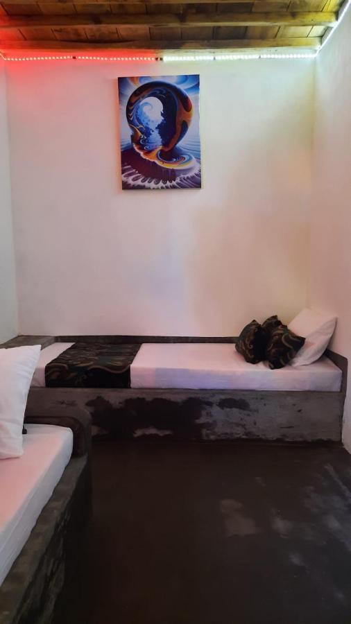 Rumah Nalu Surf Camp Krui Zewnętrze zdjęcie